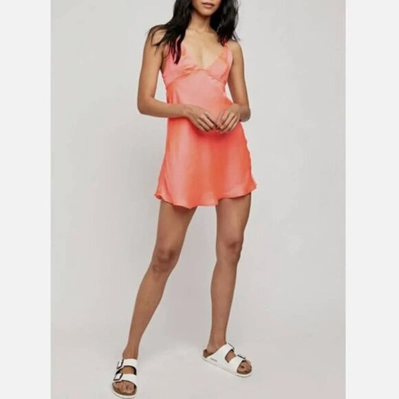 NWT Free People Hang on Halter Slip Dress in Pink Party Size XS - Picture 1 of 10